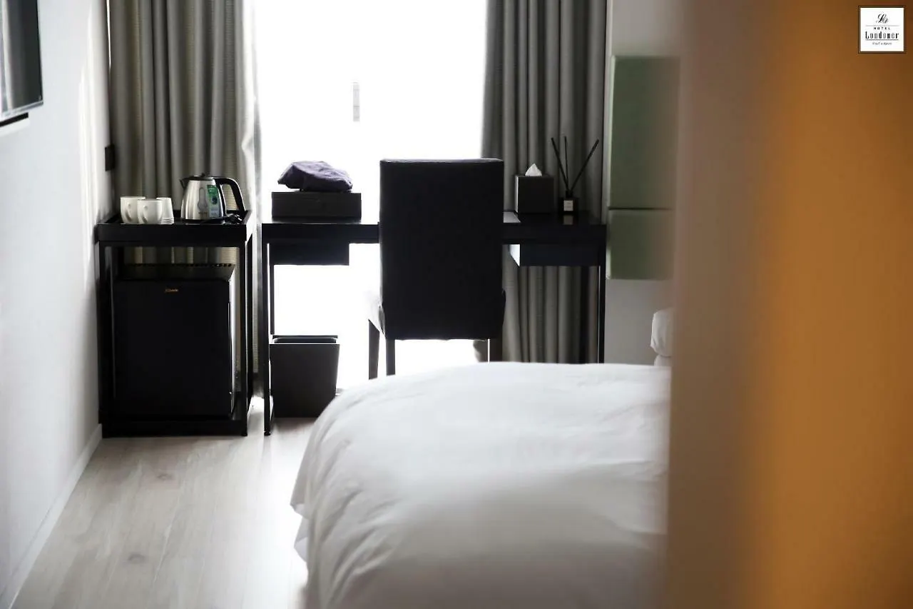 Londoner Hotel Gwangan Busan 3*,  South Korea